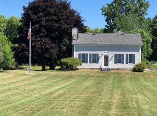 7433 W Somerset Rd, Appleton, NY 14008
