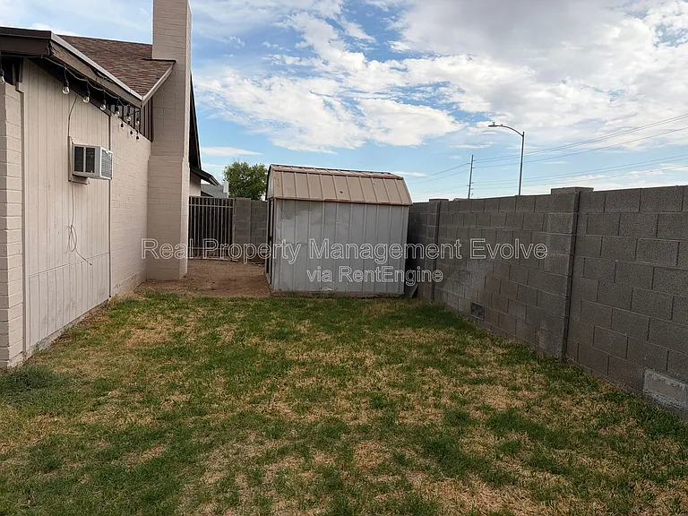 16645 N 34th Dr — Photo 28