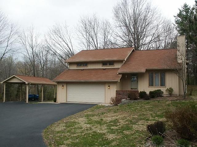 1st image of 135 Lambs Ln