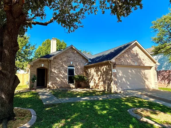 133 Lincoln Ln, Crowley, TX 76036