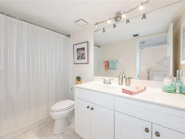 5550 Heron Point Dr #1802 — Photo 23
