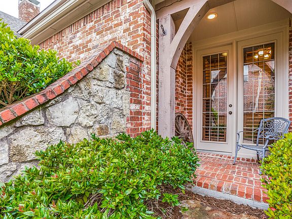 5th image of 4313 Landsdowne Dr