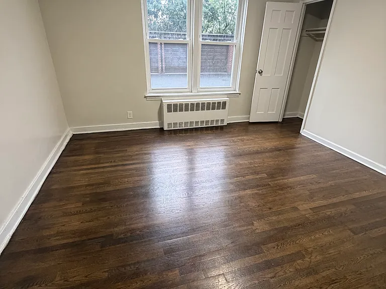 678 Park Ave #1A — Photo 5