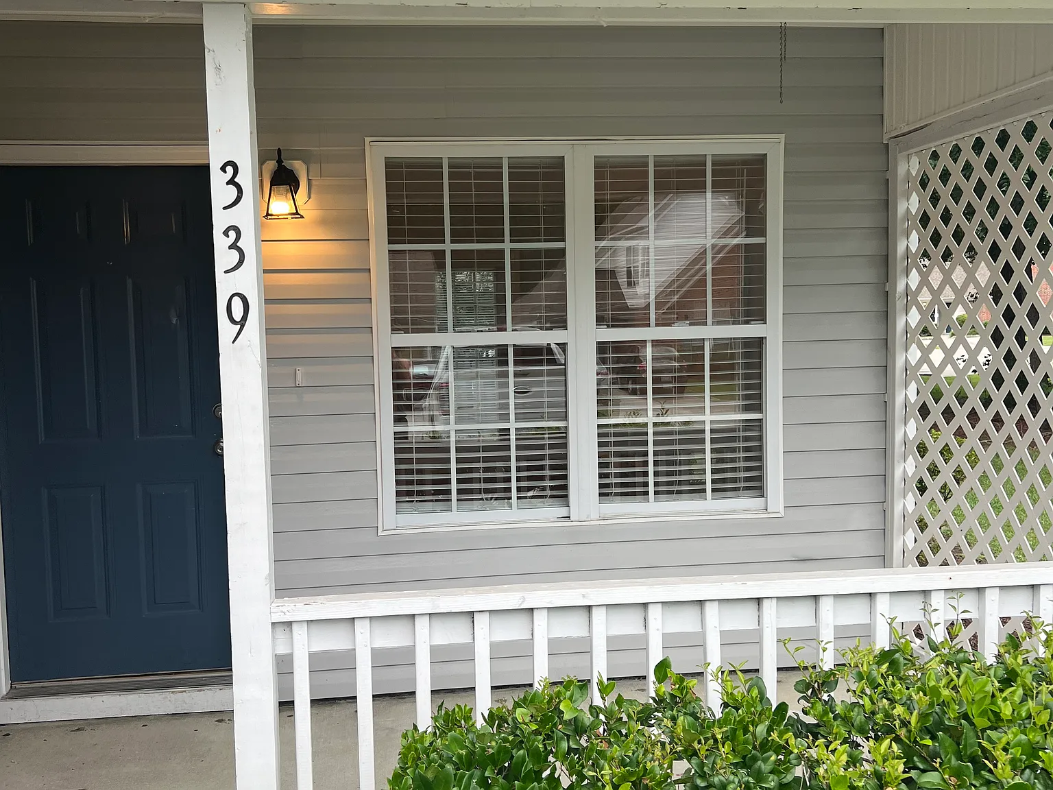 3 bed, 1100 sqft, $1,900 — Photo 3