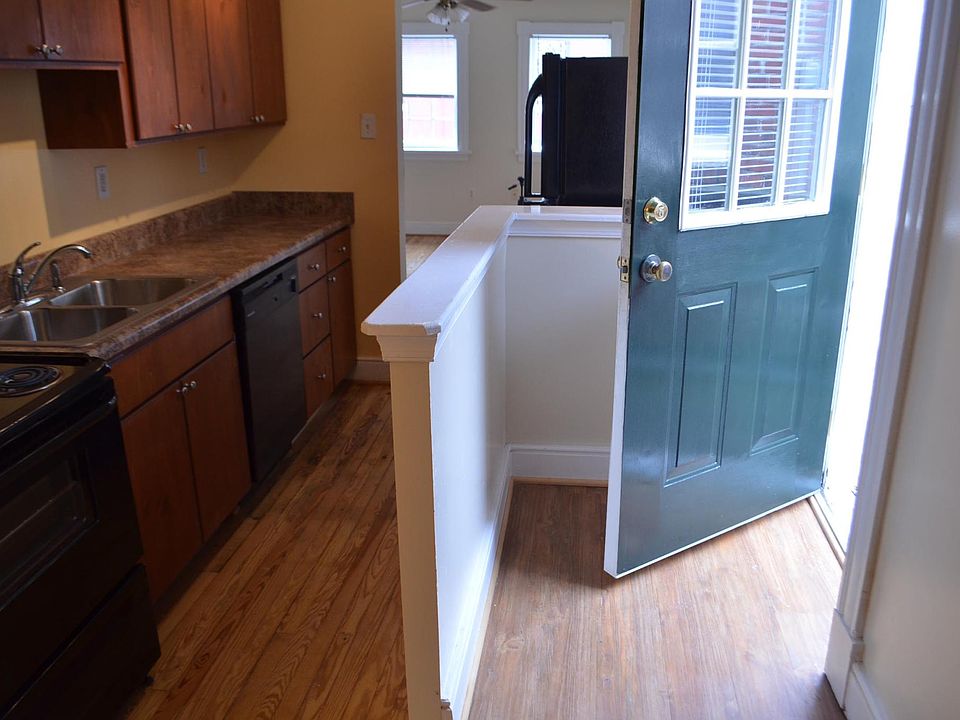 1st image of 500 N Adams St APT B