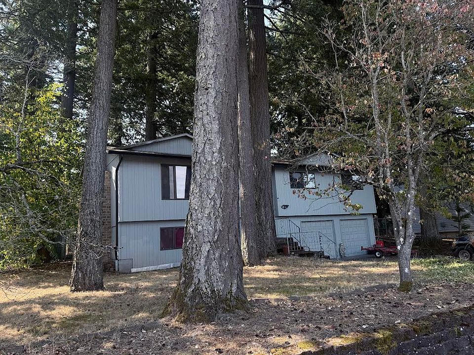 2nd image of 432 SW 8th Cir