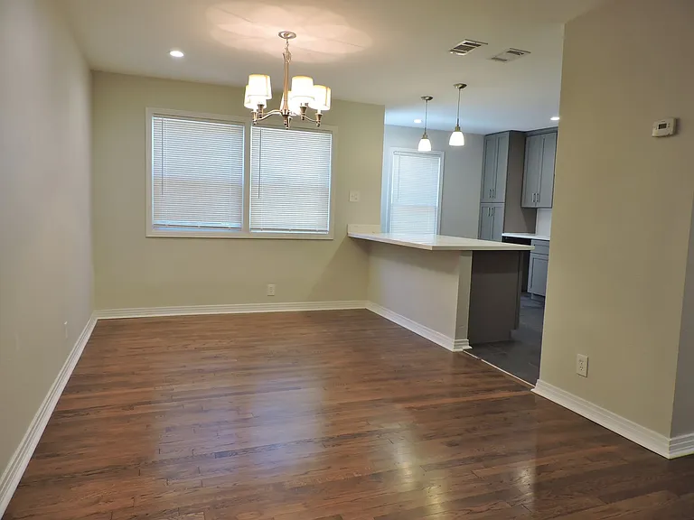 2309 Pembroke Dr #B — Photo 2