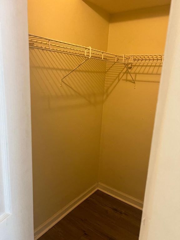 101 SE 6th Ave APT 4, photo 9