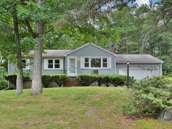 2 Sunset Dr, Burlington, MA 01803