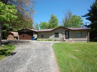 998 N Fairview Rd, West Branch, MI 48661