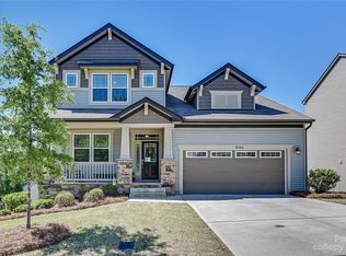 10109 Castlebrooke Dr, Concord, NC 28027