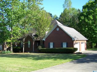 368 Hazel Creek Trl, Anniston, AL 36207