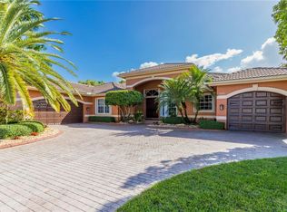 15102 SW 38th St, Davie, FL 33331