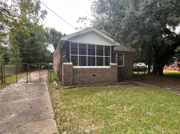 1557 Plover St, Mobile, AL 36605