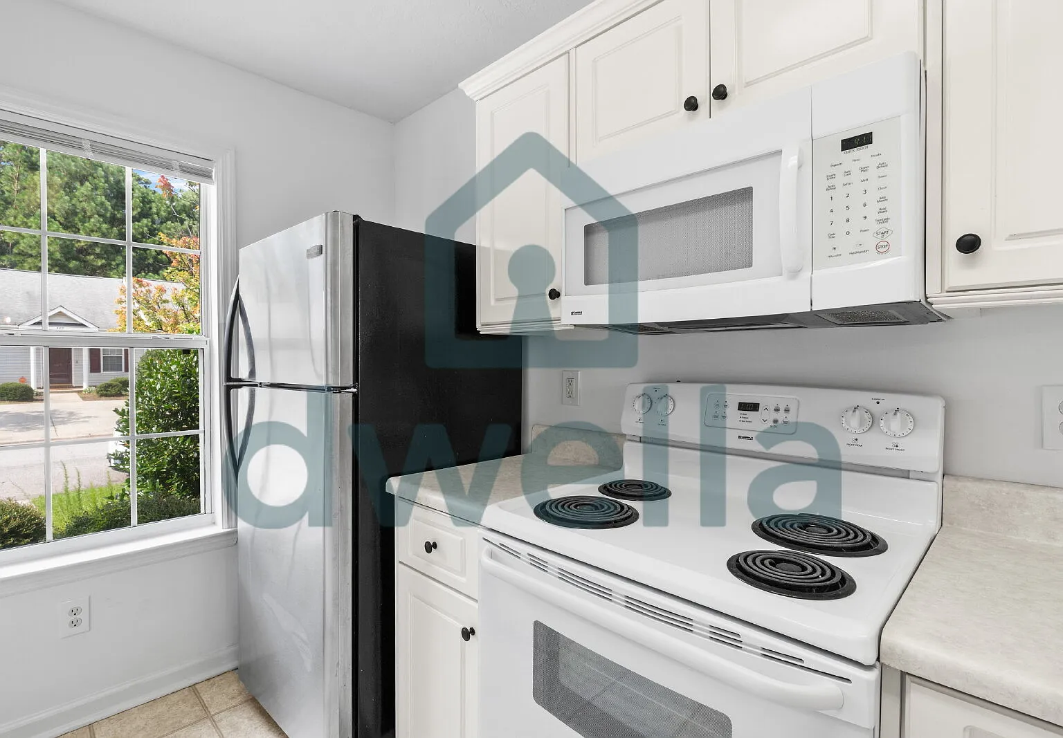 2 bed, 2.0 bath, 1100 sqft, $1,499 — Photo 4