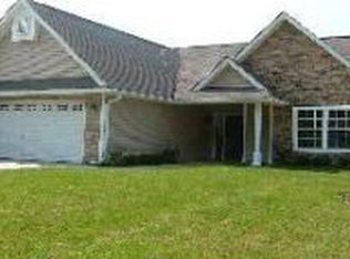 1575 S Arbor Ridge Ct #28, Bloomington, IN 47403