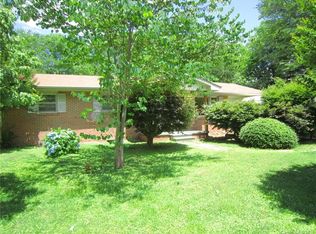 115 Jeff St, Hendersonville, NC 28739