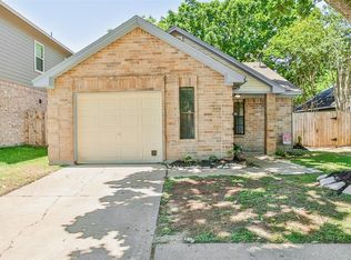 2515 Raintree Village Dr, Katy, TX 77449