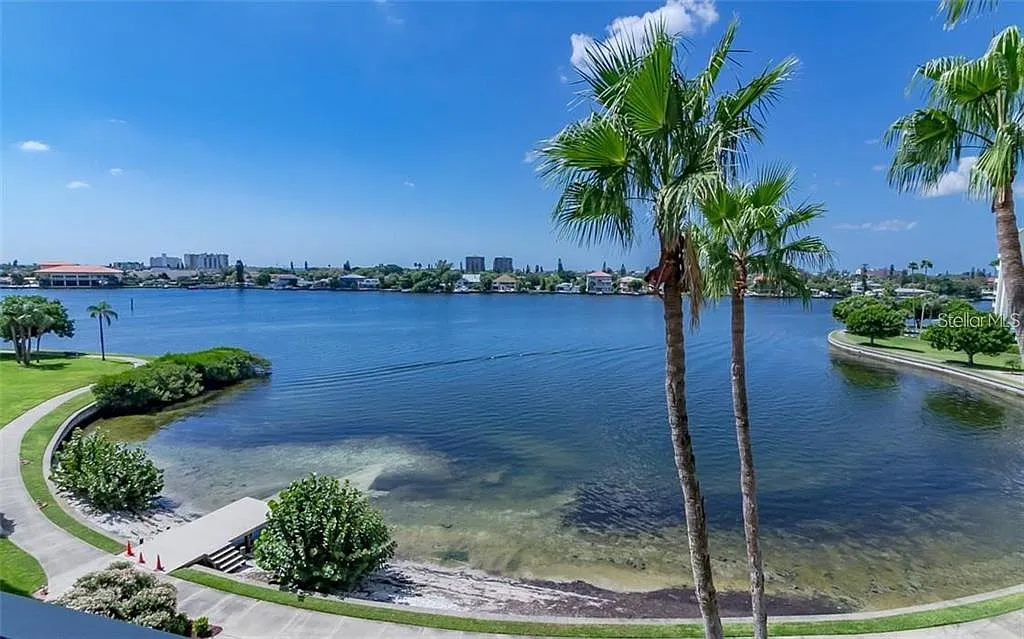 2 bed, 2.0 bath, 1145 sqft, $3,000 — Photo 1