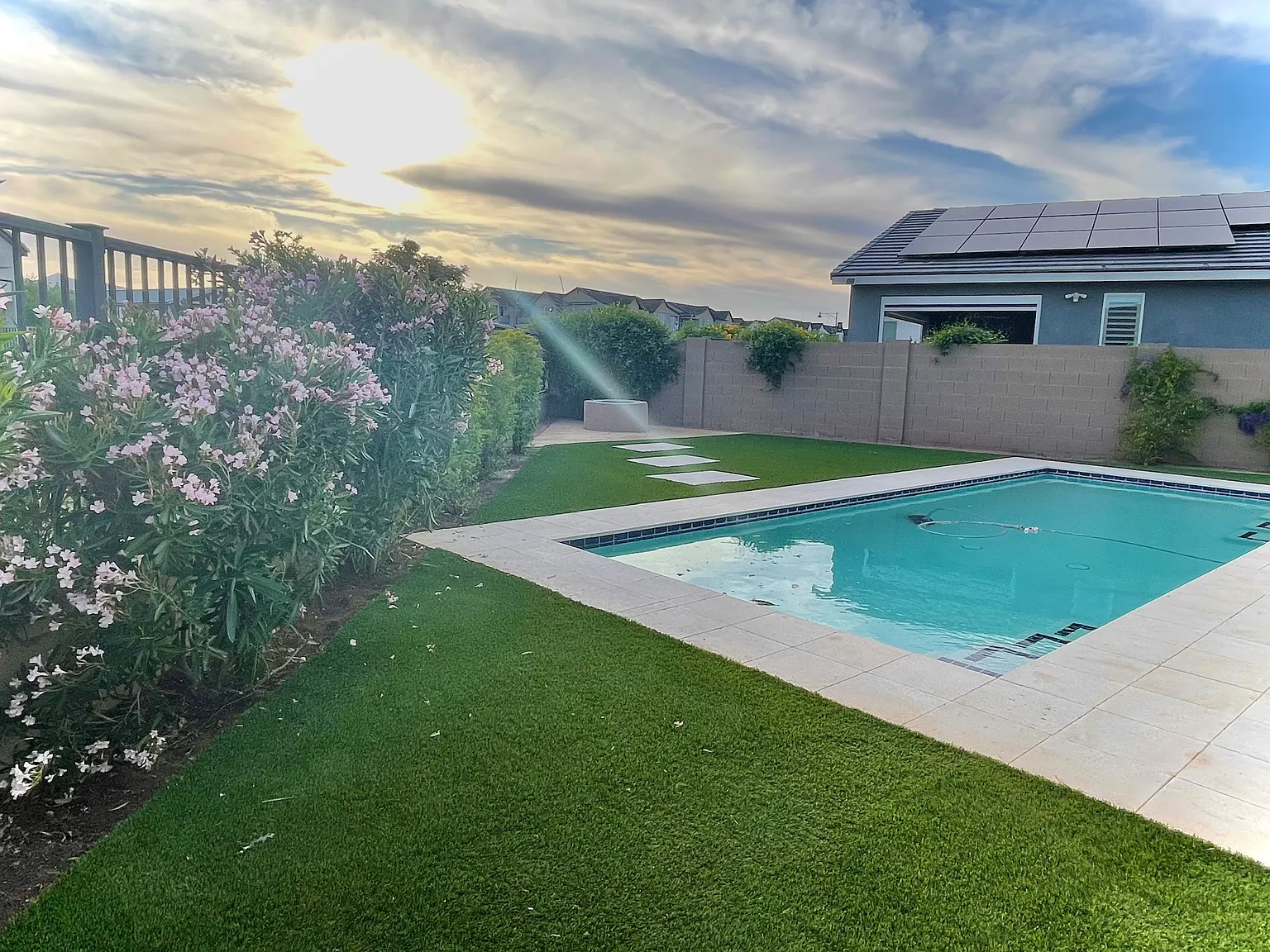 3 bed, 2.5 bath, 2045 sqft, $3,350 — Photo 4