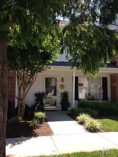 1st image of 744 Wyndhurst Dr