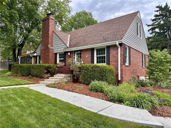 5315 Clark Dr, Roeland Park, KS 66205