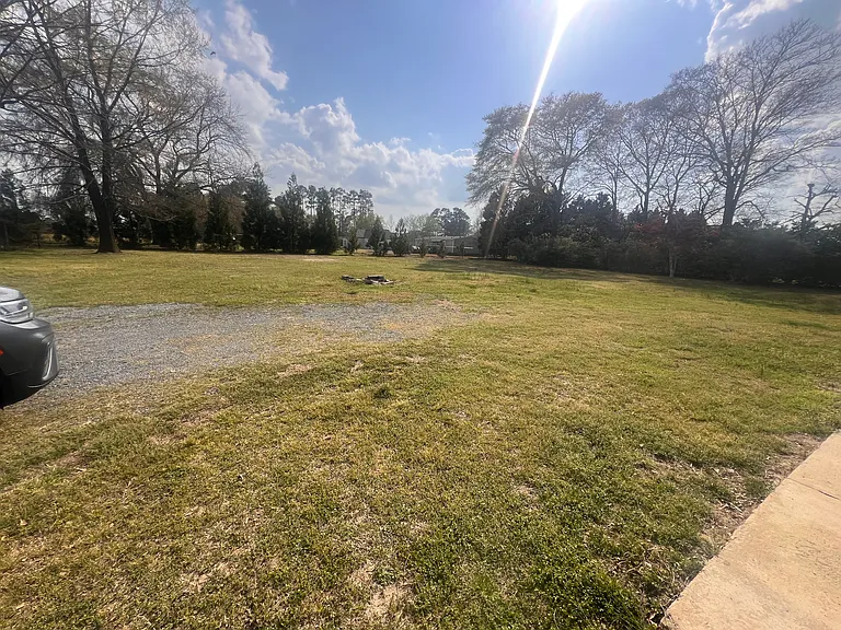 1638 Evans Rd — Photo 4