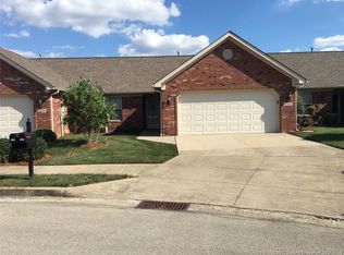 8498 Villa Cir, Sellersburg, IN 47172