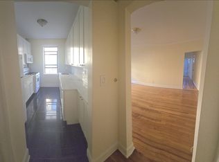 43-29 41st St #C8, Sunnyside, NY 11104