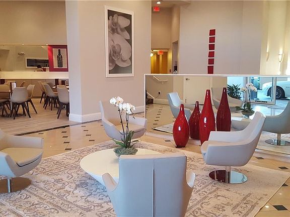 3rd image of 7383 Universal Blvd #1007