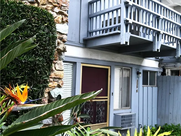 305 N Acacia Ave Unit E, Fullerton, CA 92831