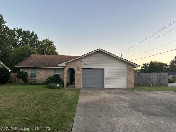 5800 Enid Cir, Fort Smith, AR 72903