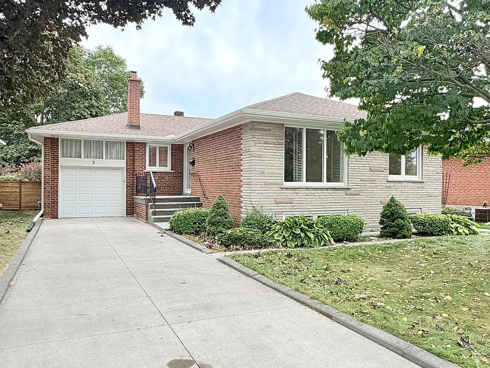 3 Avery Ave