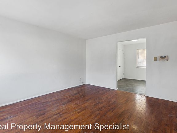 3rd image of 1407 Appleberry Ln