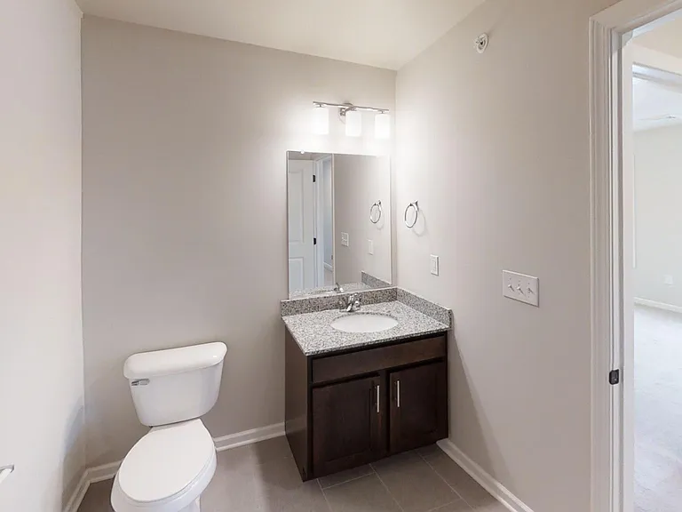 Glen Esk Apartments — Photo 29