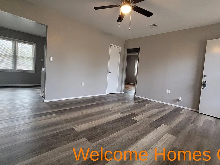 2812 Harper Rd — Photo 2