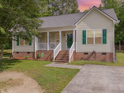 100 Fir Ct, Oxford, NC, 27565