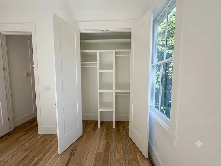 420 Waight St — Photo 21