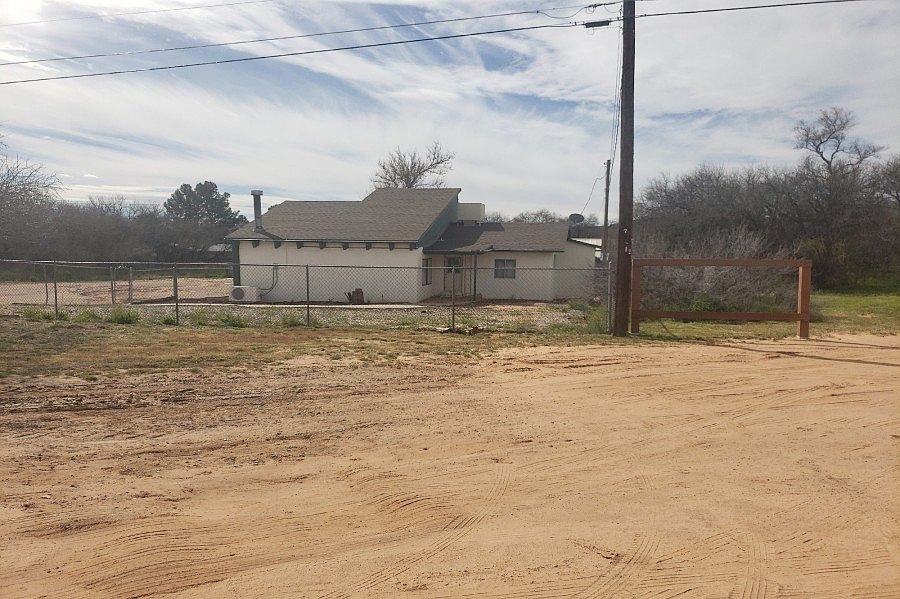 9325 E Cornville Rd, Cornville, AZ 86325 Zillow