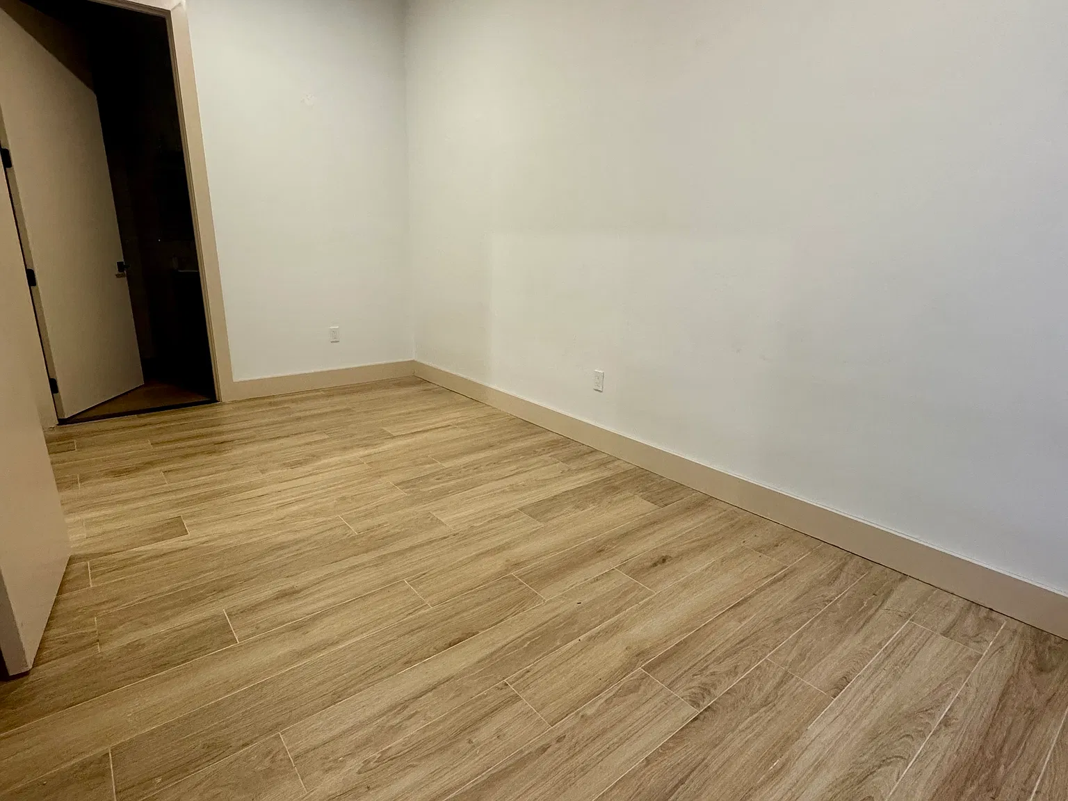 145 Manhattan Avenue — Photo 4
