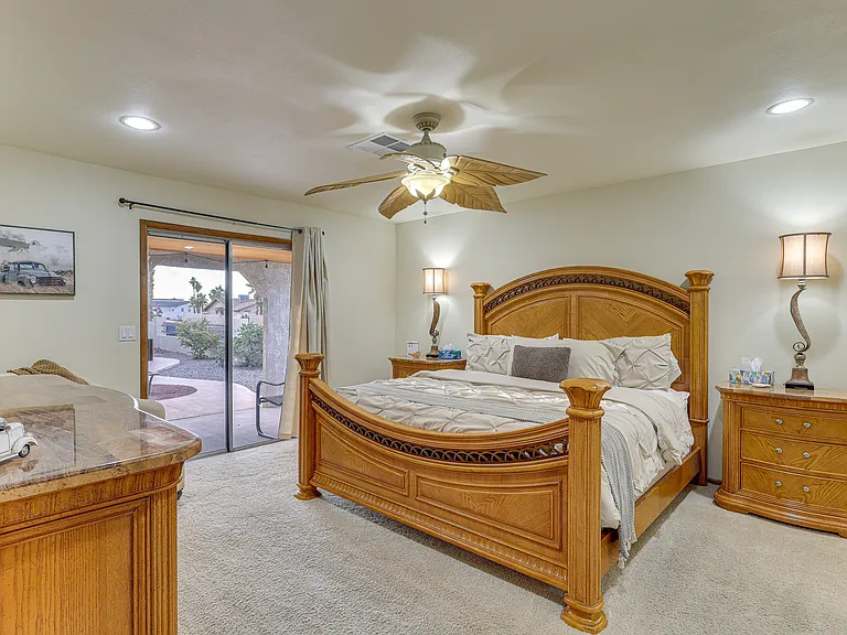 2400 Baron Dr — Photo 18
