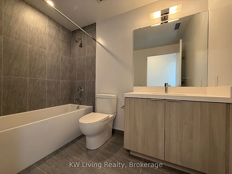 5858 Yonge St #2902 — Photo 12