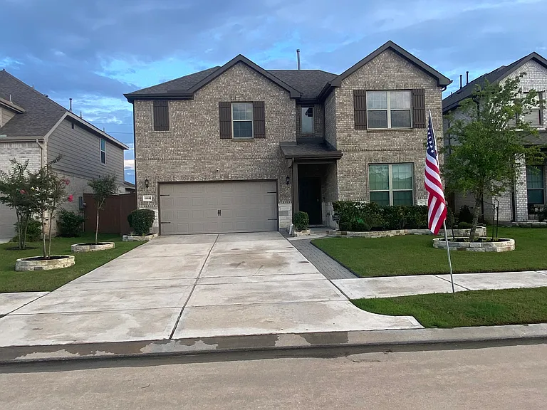 23335 Yellow Larkspur Ln — Photo 1