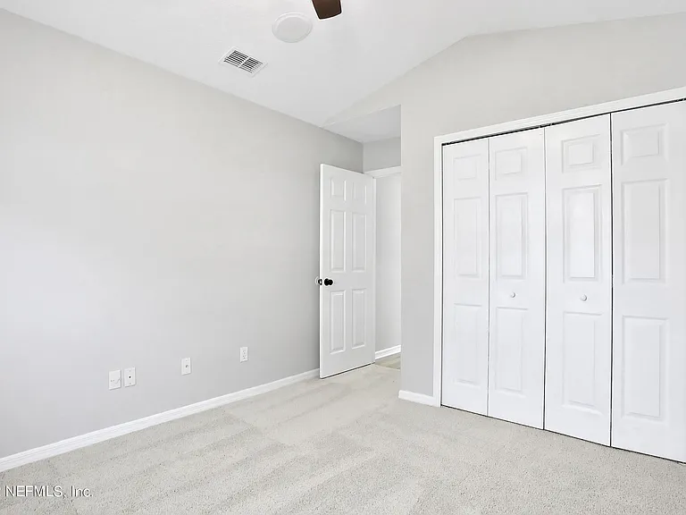 428 Morning Glory Ln — Photo 17