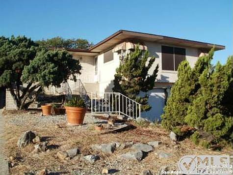 1st image of 402 Clubhill Dr