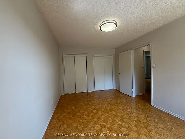 39 Leaside Dr #201 — Photo 10