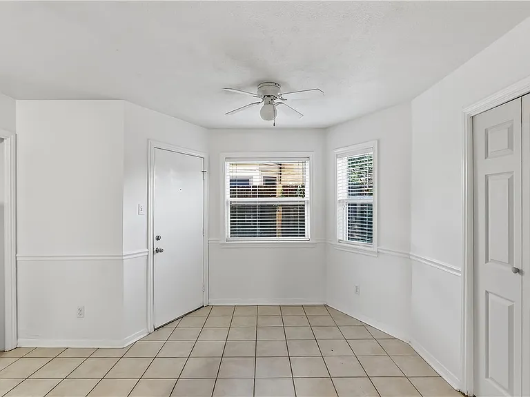 1521 Hawk Tree Dr — Photo 9