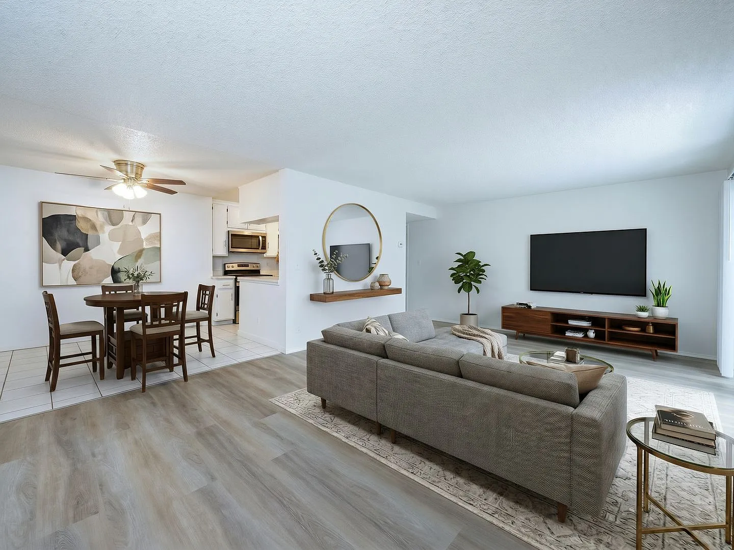 1641 Veteran Ave — Photo 1