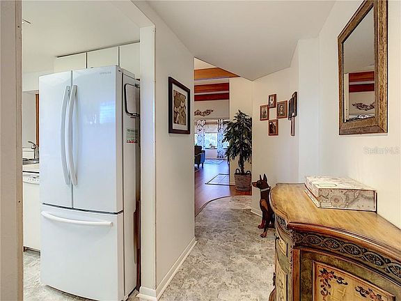 4th image of 3078 Eastland Blvd Unit 404