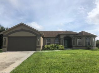 3822 Honey Ct, Fort Myers, FL 33905